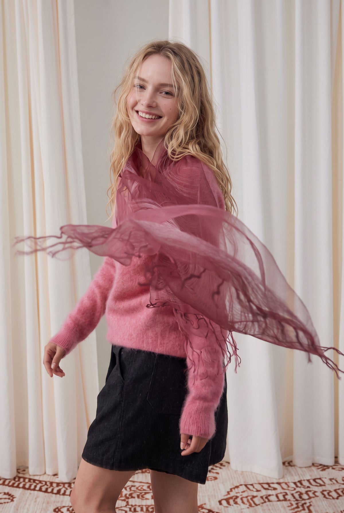 Airy Wrinkled silk Twill stole