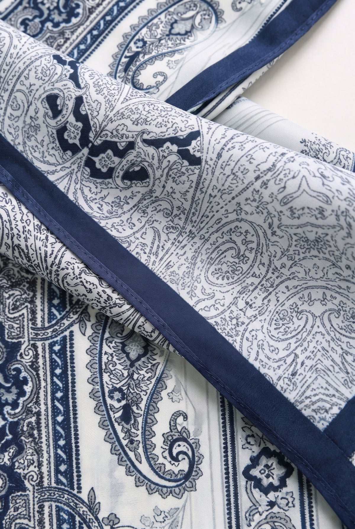 Dark Floral Lattice Silk Scarf
