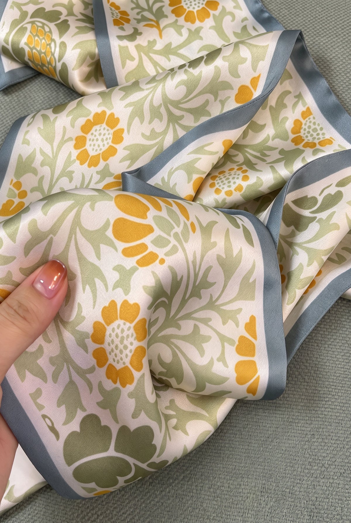 Alice Wonderland Green Silk Twill Stole
